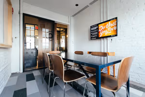 1 Person Coworking Desk