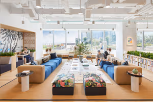 1 Person Coworking Desk