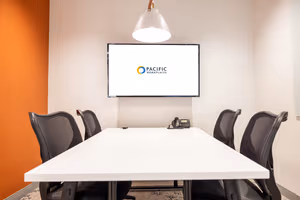 1 Person Coworking Desk