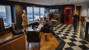 5 Person Coworking Desk