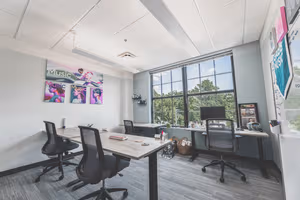 1 Person Private Office