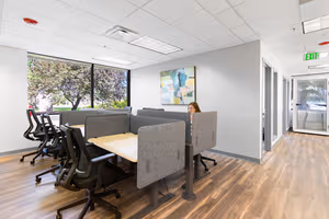 1 Person Coworking Desk