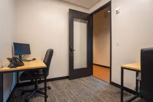 1 Person Coworking Desk