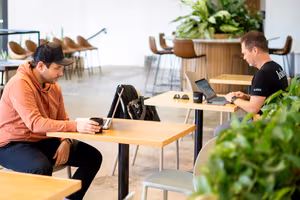 7 Person Coworking Desk