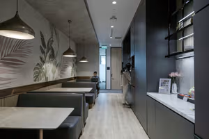 1 Person Coworking Desk