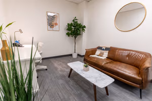 1 Person Virtual Office