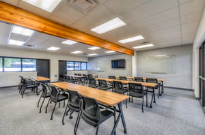 10 Person Private Office