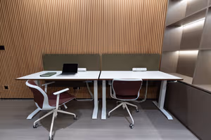 10 Person Private Office