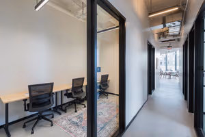 4 Person Private Office