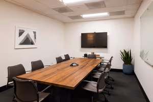 10 Person Coworking Desk