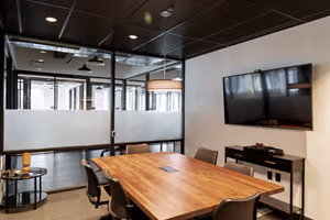 1 Person Private Office