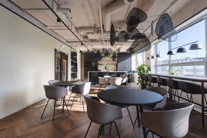 4 Person Private Office