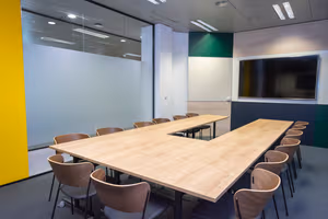 9 Person Private Office