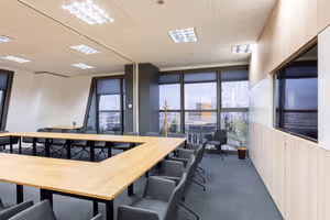 34 Person Enterprise Suite