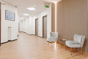 10 Person Private Office