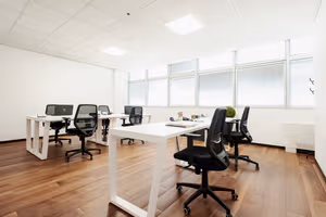 1 Person Private Office