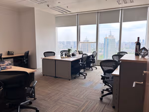 3 Person Private Office
