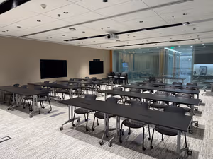 4 Person Private Office