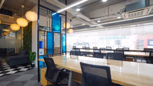 10 Person Coworking Desk