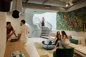 6 Person Coworking Desk