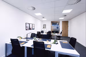 8 Person Private Office