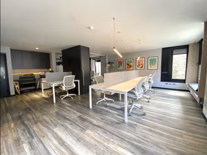 4 Person Coworking Desk
