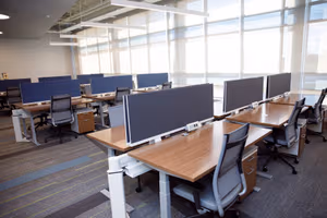 4 Person Coworking Desk
