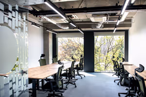 8 Person Private Office