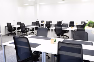 5 Person Private Office