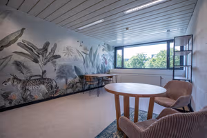 4 Person Private Office