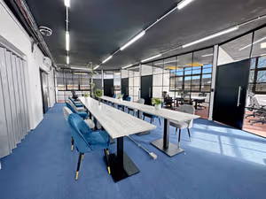 4 Person Private Office