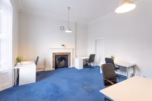 10 Person Private Office