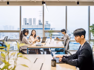 1 Person Coworking Desk