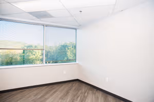 1 Person Private Office