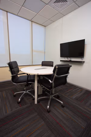 5 Person Private Office