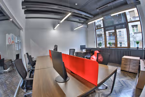 5 Person Coworking Desk