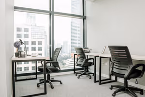 5 Person Private Office
