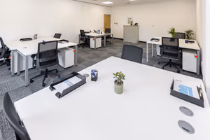 5 Person Private Office