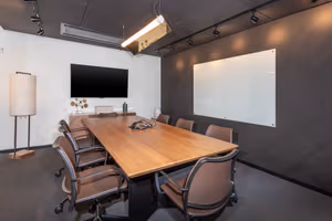 4 Person Private Office