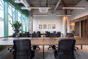 23 Person Private Office