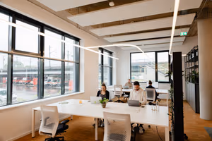 1 Person Coworking Desk