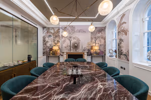 30 Person Managed Space