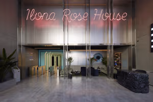 15 Person Private Office