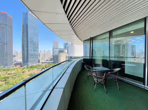 4 Person Private Office