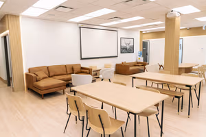 4 Person Coworking Desk