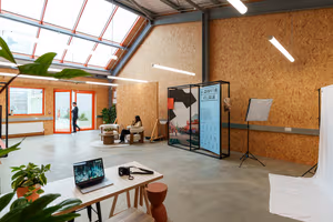 30 Person Managed Space