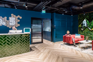 5 Person Private Office