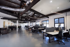 4 Person Shared Office