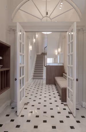 10 Person Private Office