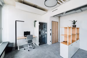 8 Person Private Office